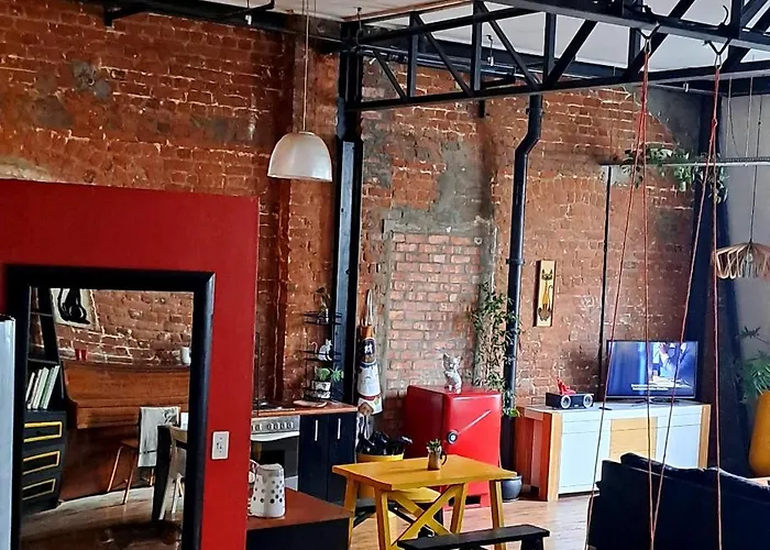 Pet-Friendly City Loft Apartment