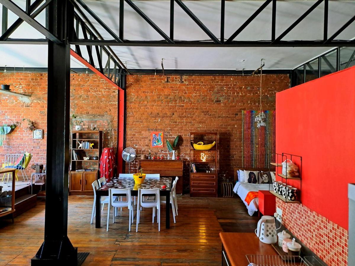 Pet-friendly Loft Apartment *