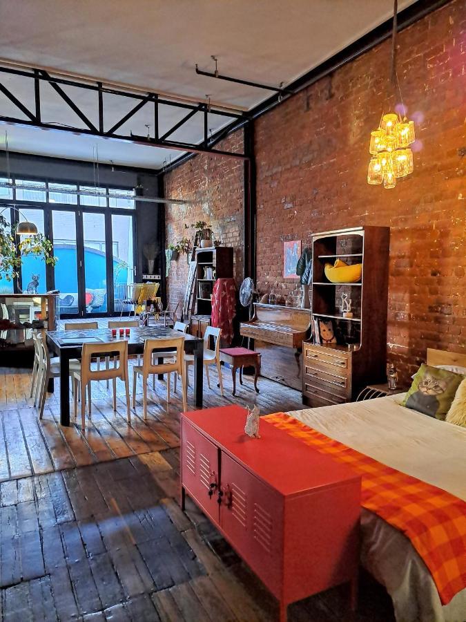 Pet-friendly Loft Apartment