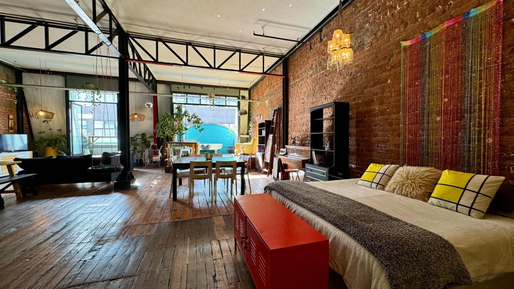 Pet-friendly Loft