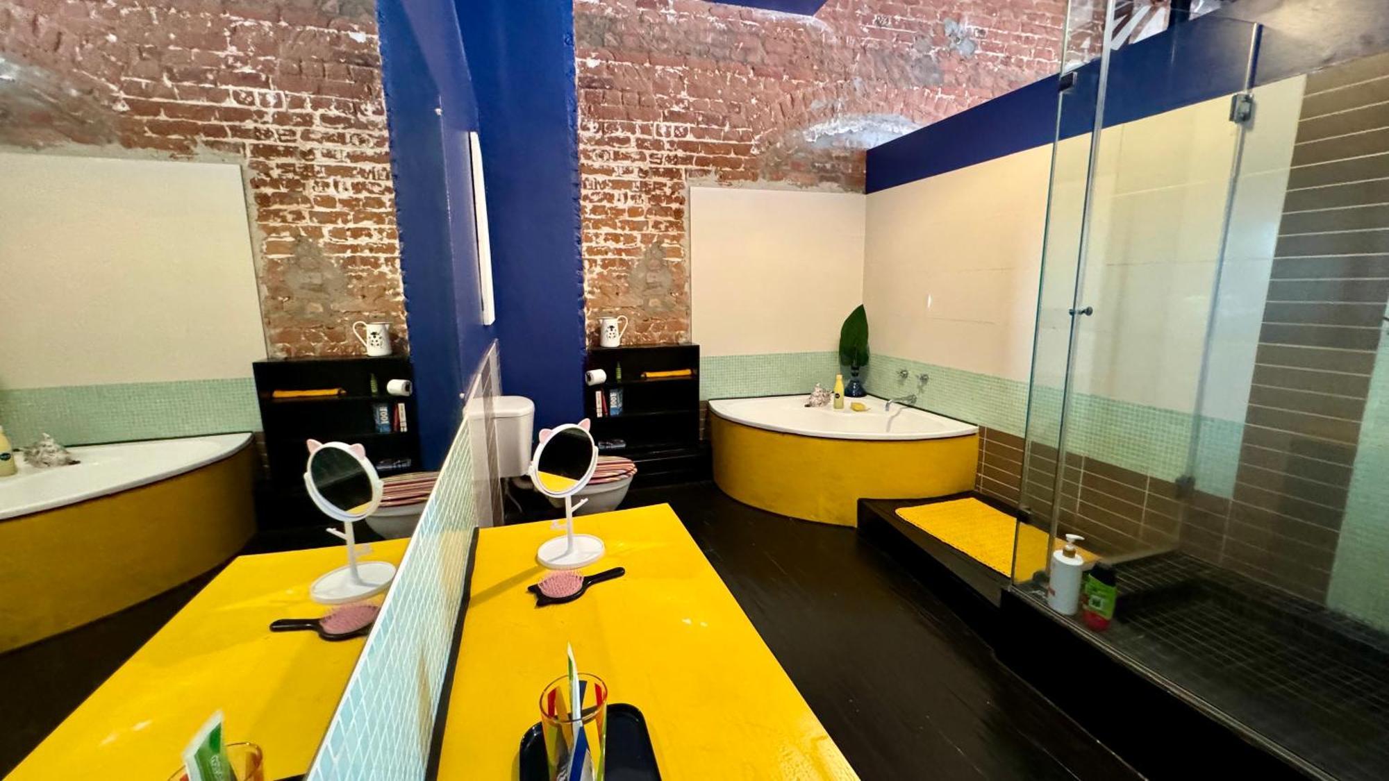 Pet-friendly Loft Apartment